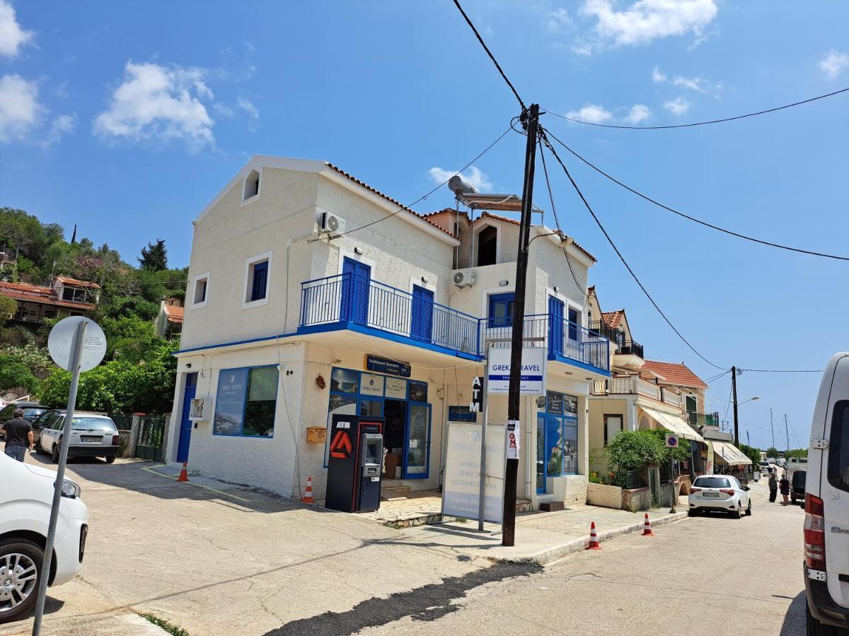 Blue Moon Apartment Agia Efimia Exterior foto